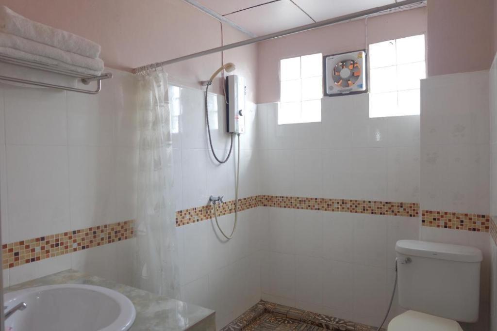 Thaveesinh Hotel Ban Houayxay Εξωτερικό φωτογραφία